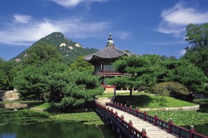 世界杯期间的“社交隔离”：为什么有些主帅禁止球员在赛前看新闻？